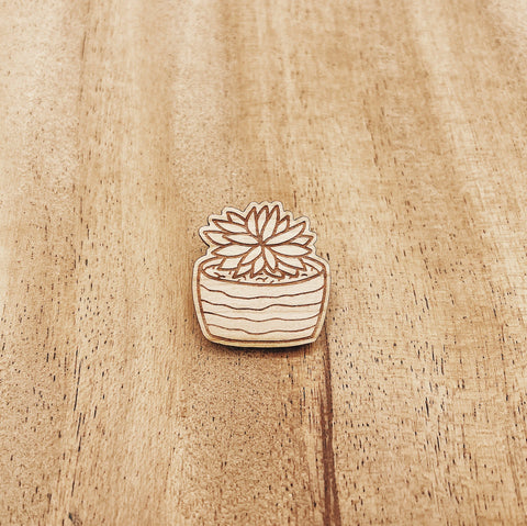 The Wooden Pin Short-Leaved Succulent Wooden Pin