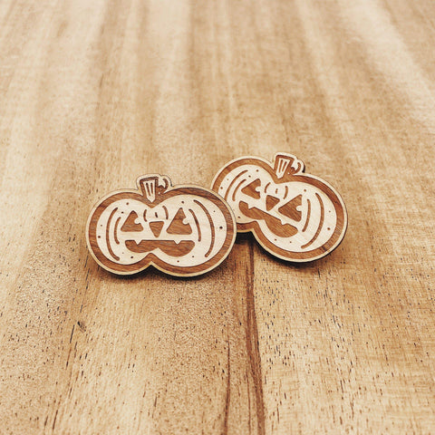 Jack-o'-lantern Wood Pin
