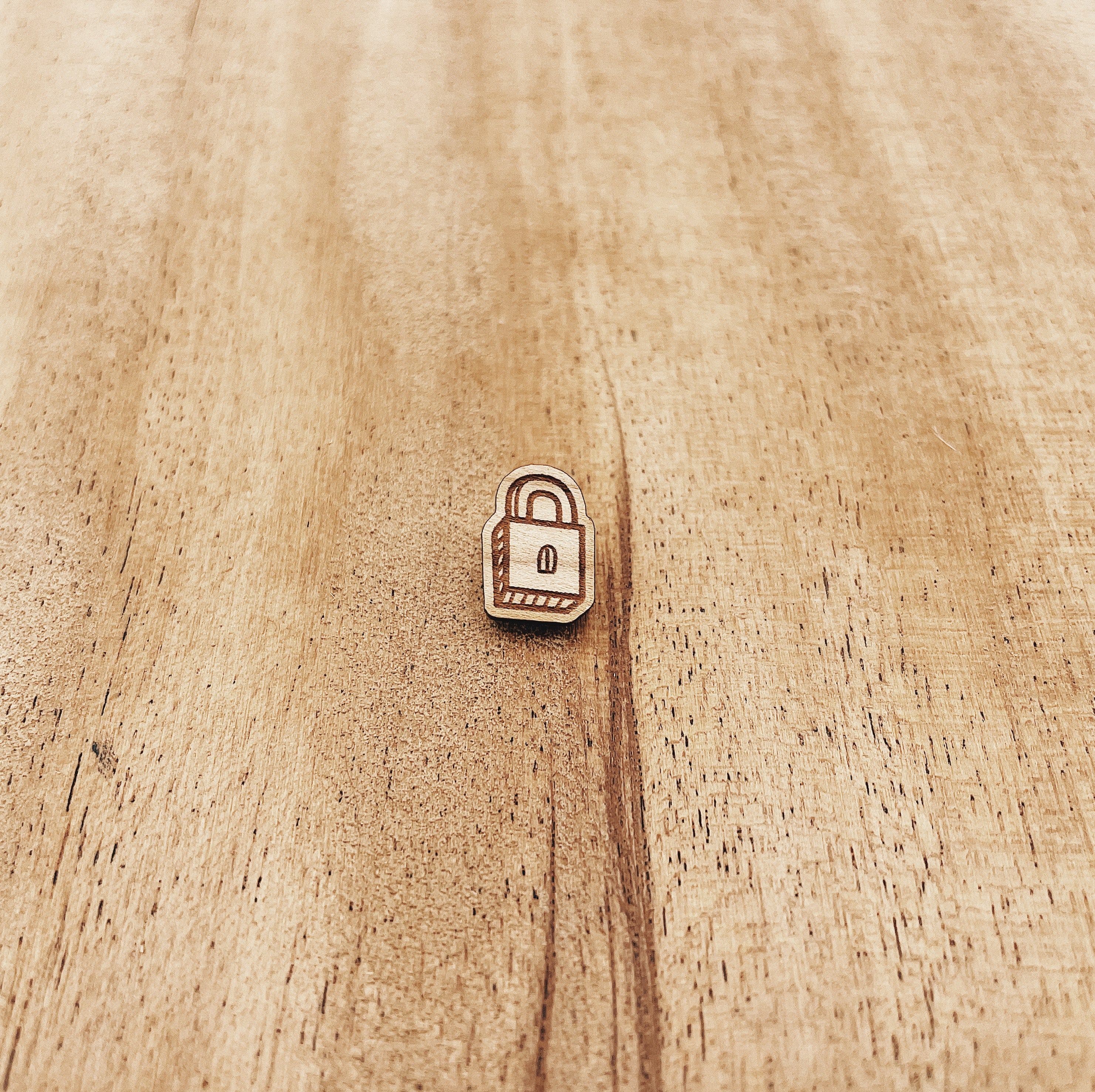 Mini Lock Wooden Pin
