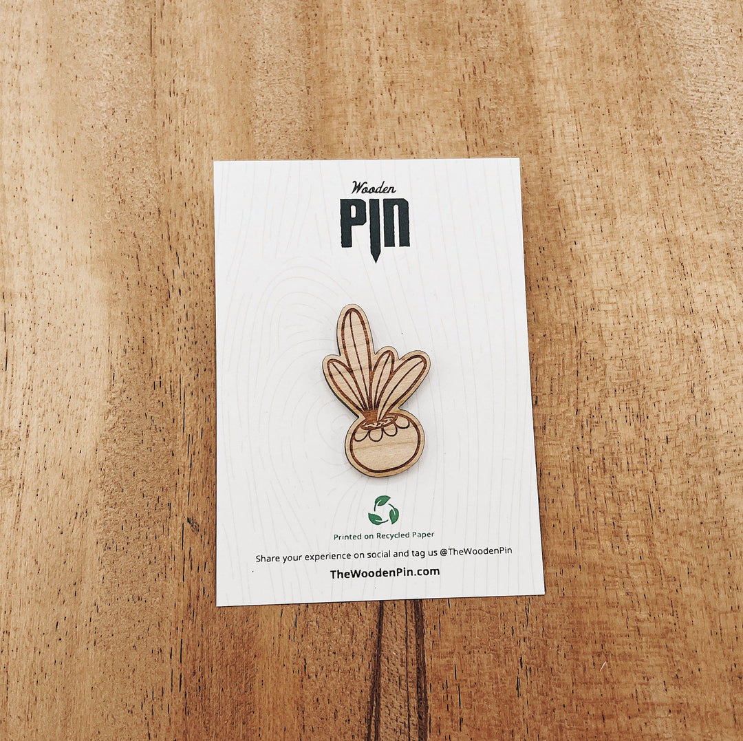 Paddle Plant Wooden Pin